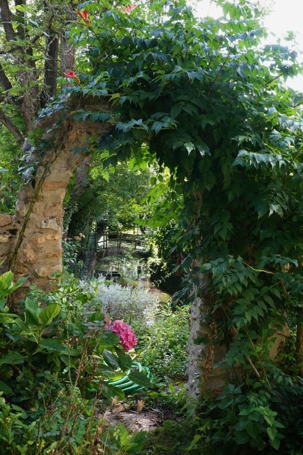 Le Moulin De La Planche Cerelles Exterior foto